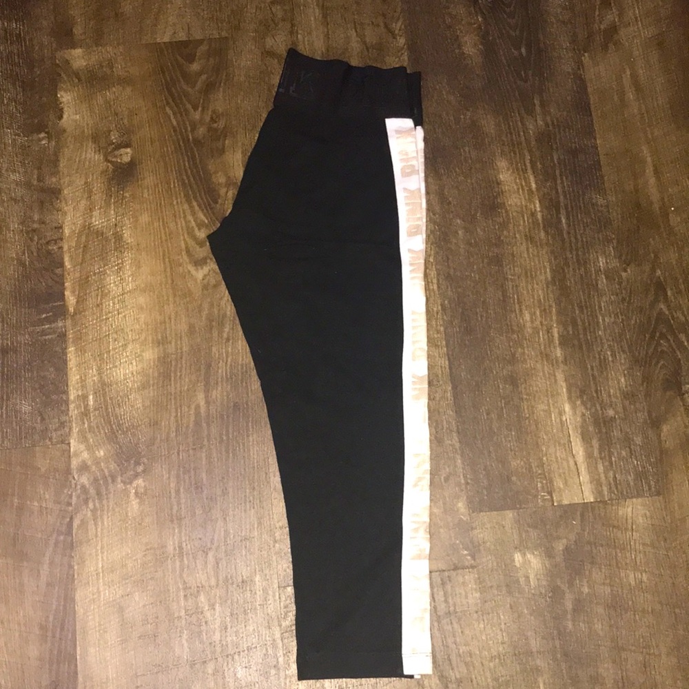 Victoria’s Secret PINK leggings